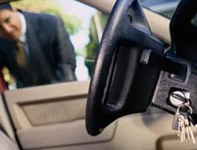 Security Locksmith Services Hackensack, NJ 201-402-2663 - 19-Locked-keys-in-car